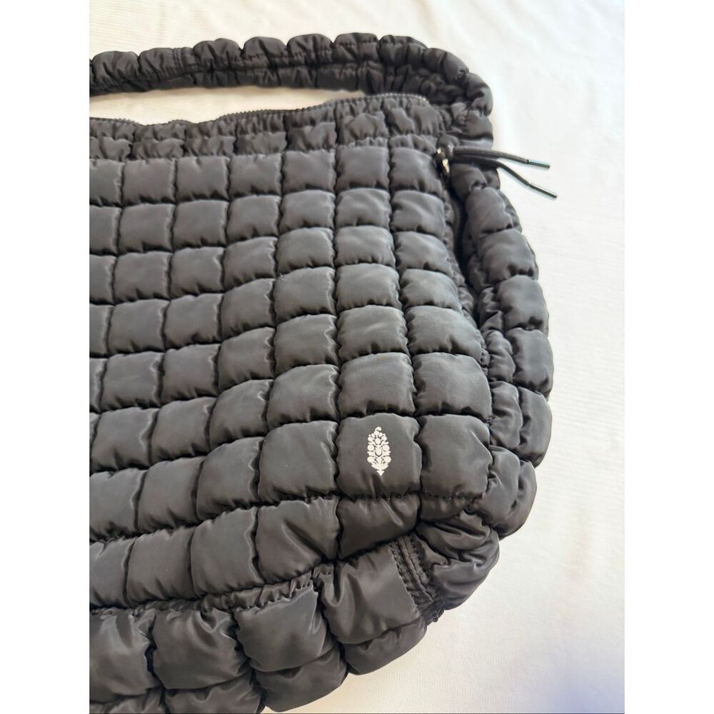 Free People Movement Black Quilted Purse Handbag Hobo Bag Tote - Picture 2 of 8
